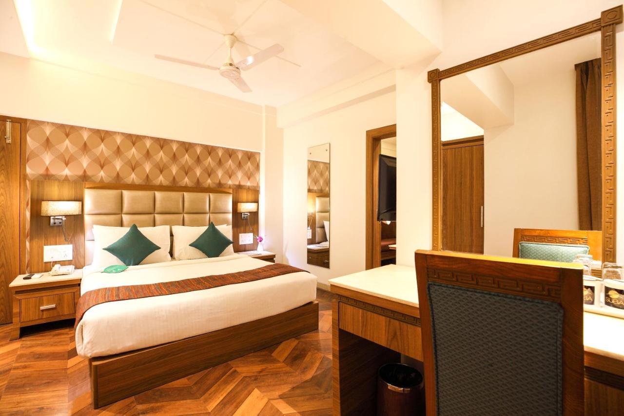 Click Hotel นาสิก ภายนอก รูปภาพ