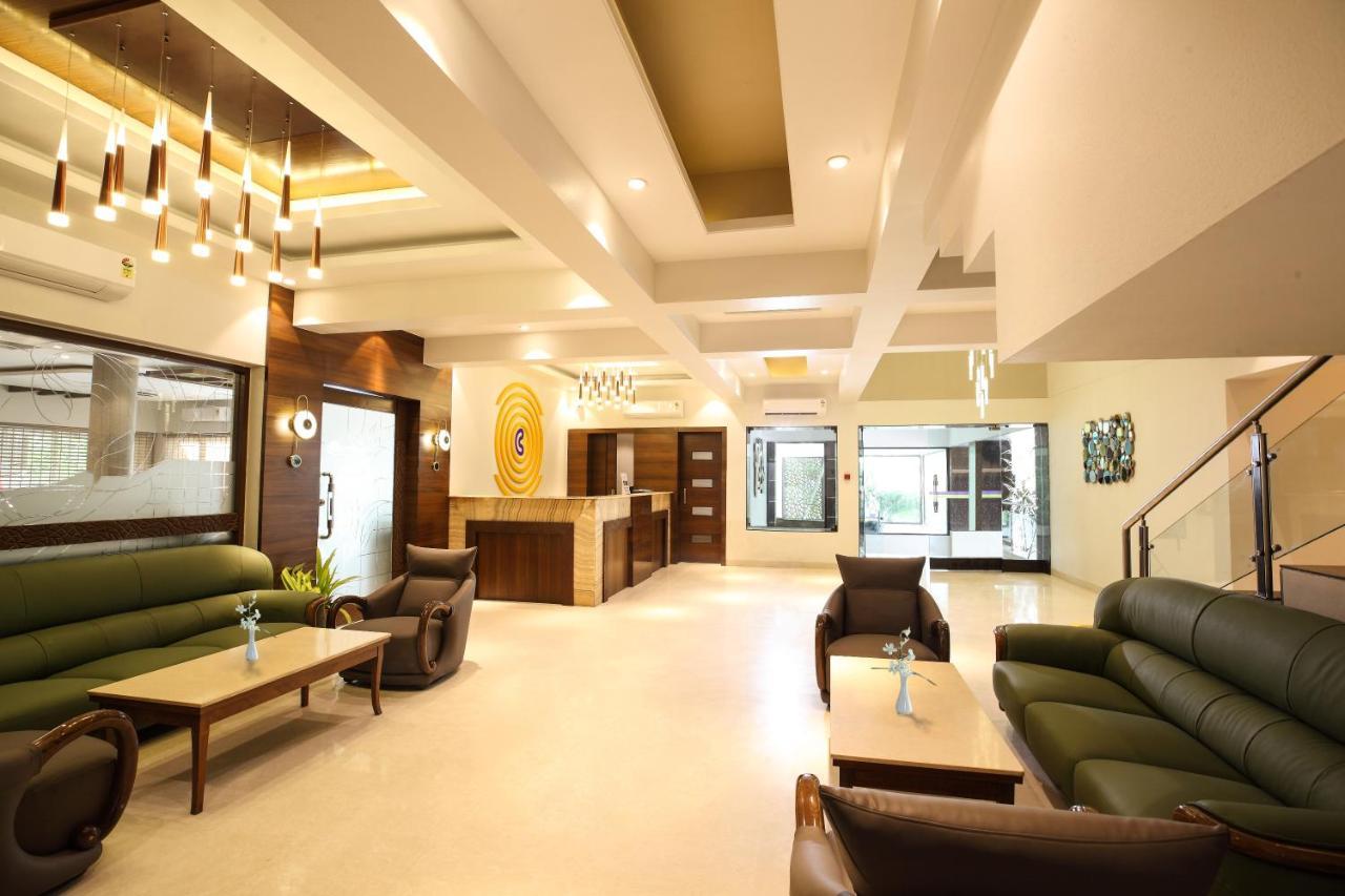 Click Hotel นาสิก ภายนอก รูปภาพ