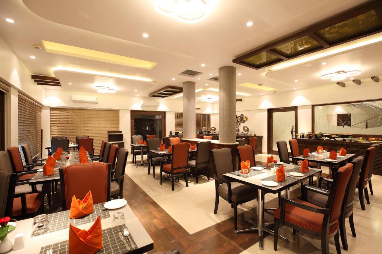Click Hotel นาสิก ภายนอก รูปภาพ