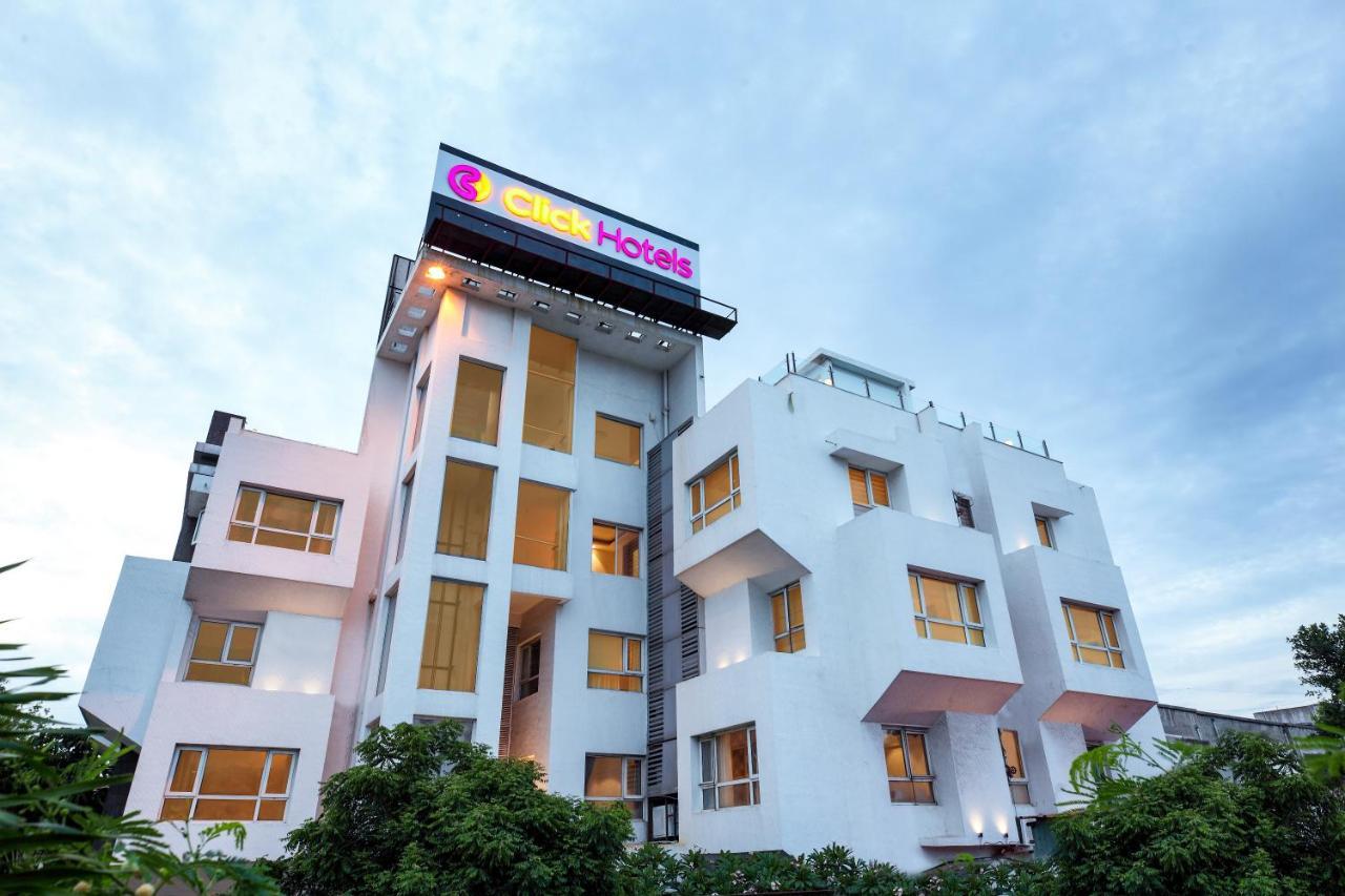 Click Hotel นาสิก ภายนอก รูปภาพ
